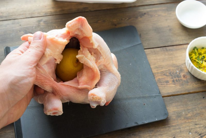 Курица, запечённая с лимонами и картофелем — рецепт